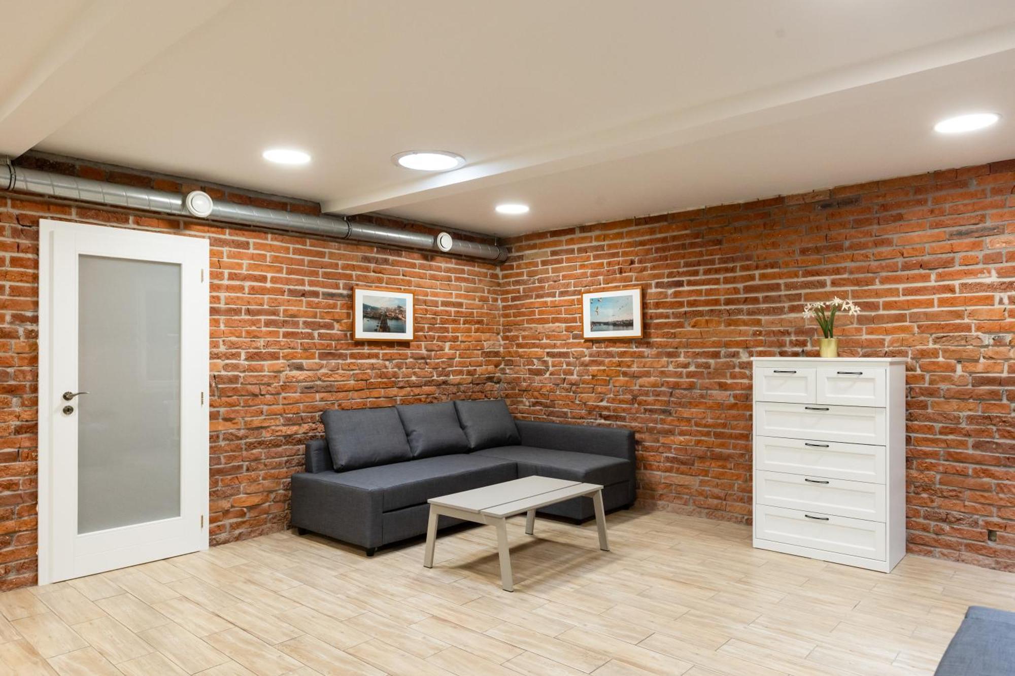 Spacious Apartment In Quiet Courtyard Near Charles Bridge Prag Exterior foto